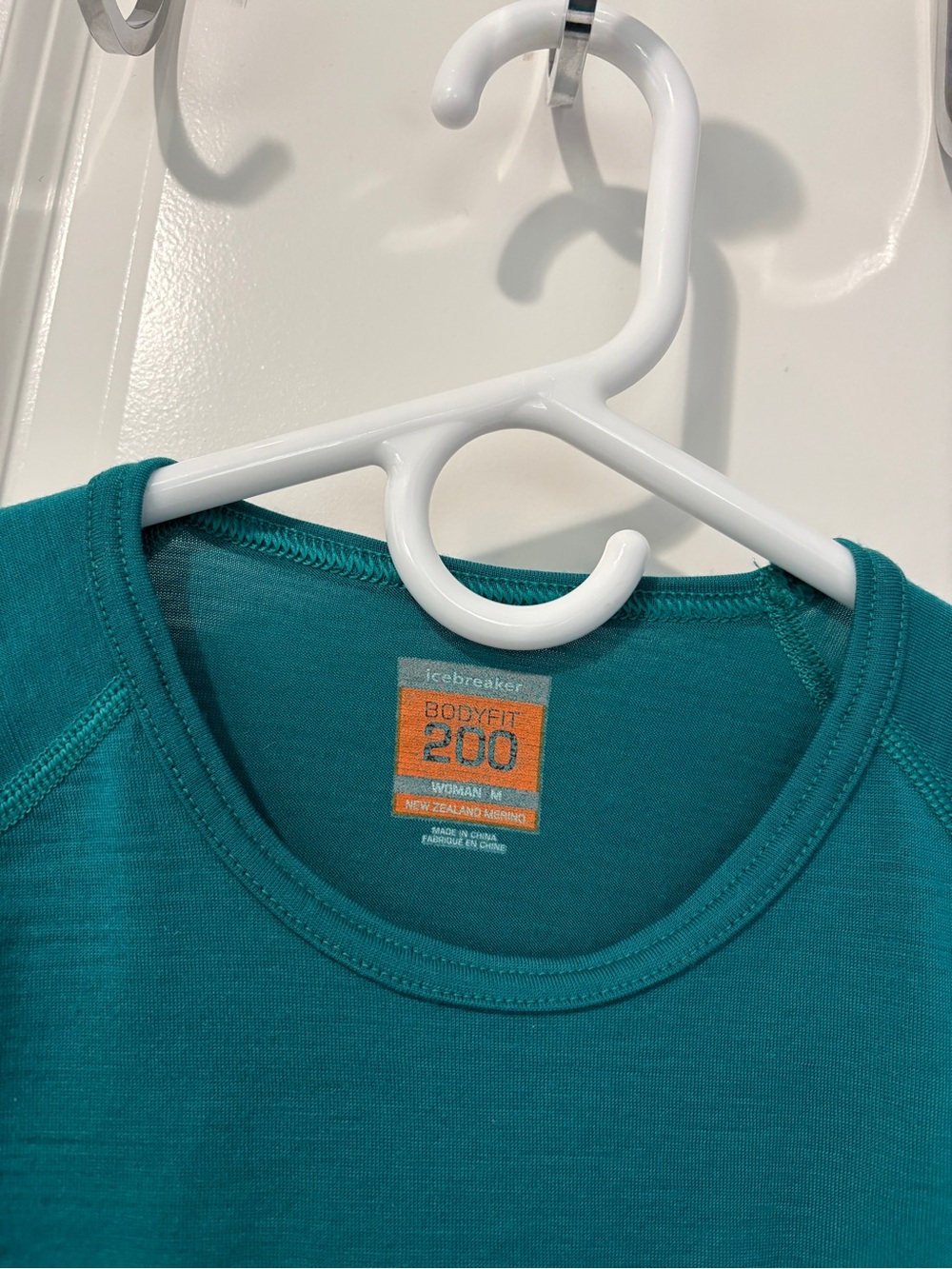 Icebreaker Merino Wool Bodyfit 200 Shirt Size Medium - Picture 3 of 9